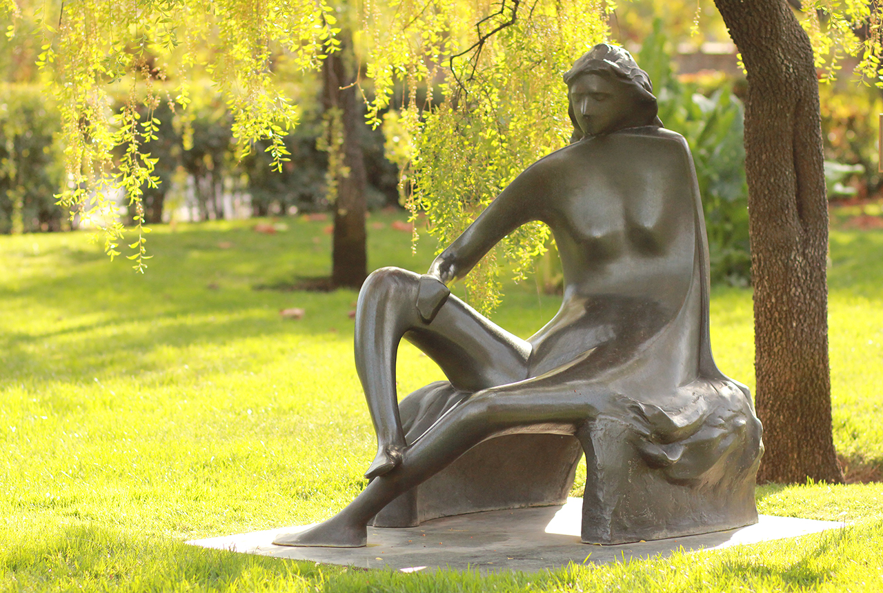 Napa Valley Art Garden Sculpture Girl on bench