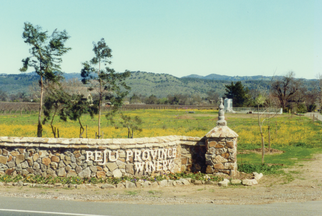 Napa Valley Entrance near St. Helena